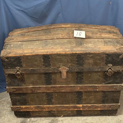 Antique Steamer Hump Trunk