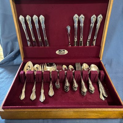 Silverware Lot