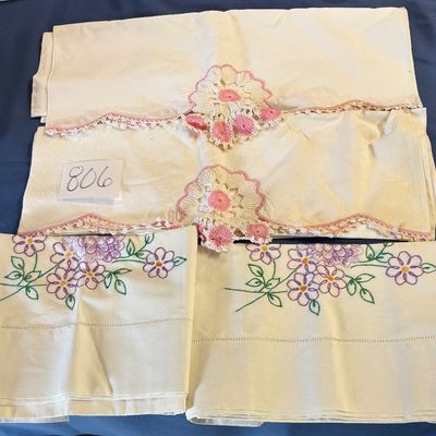 Vintage Pillowcase Lot