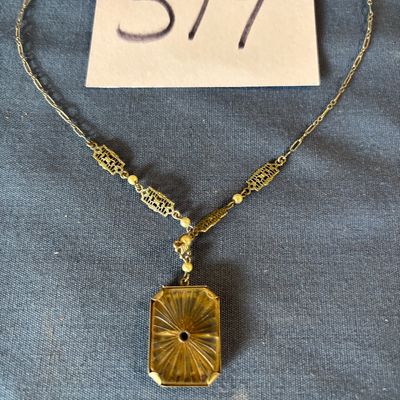 vintage Art Deco silver-tone filigree pendant necklace