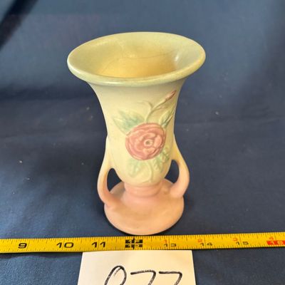 Vintage HULL Art Pottery Vase Yellow/Rose Flowers made in U.S.A.