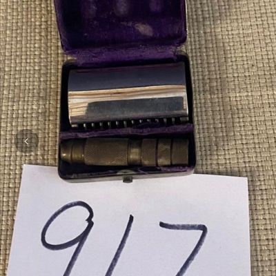 Vintage Razor