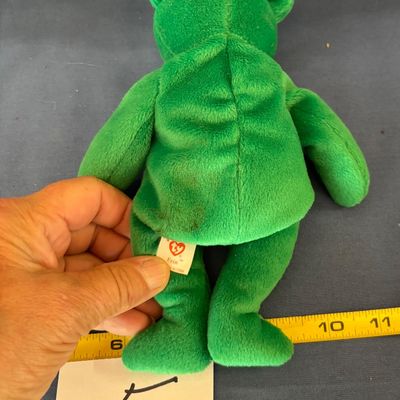 Beanie Baby “Erin” Irish Bear 1997 - RETIRED Green Plush - Mint