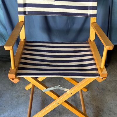 Captain Chair