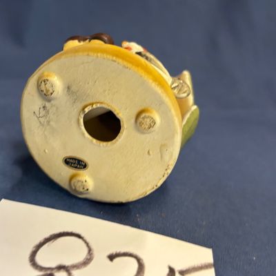 Japan Pandora Little Girl With Umbrella with Goose Hummel style Approx. 3.5"
