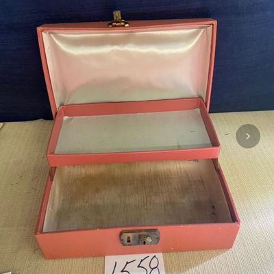 Vintage Jewelry Box