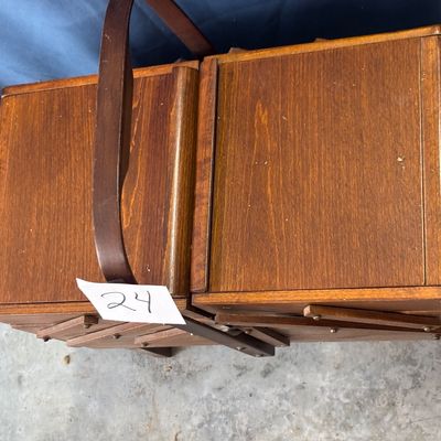 Vintage Sewing Box Handle is cracked