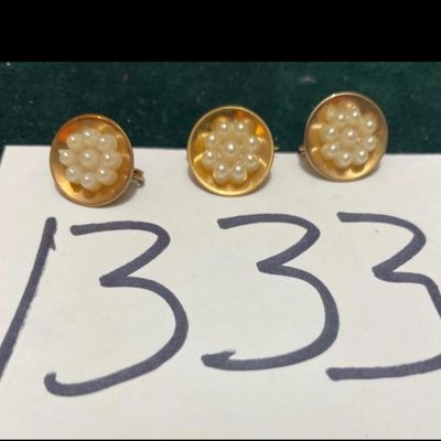 3 Small Vintage Pins