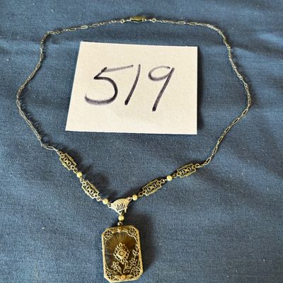vintage Art Deco silver-tone filigree pendant necklace