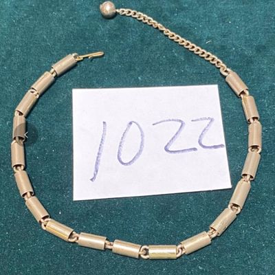Vintage Gol Tone Necklace
