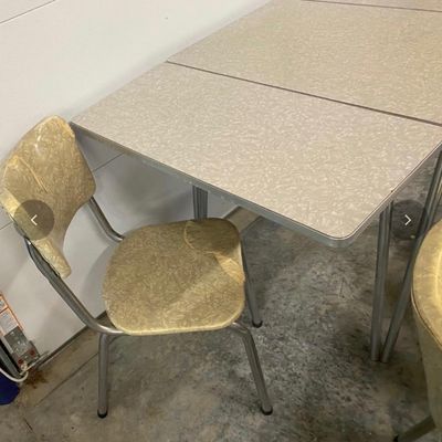 Vintage Jefferson E-Z Dinette Table and Chairs