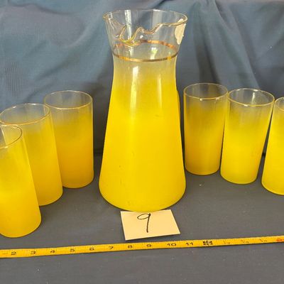 Vintage MCM Blendo Frosted Sunshine Yellow Pitcher 64 Oz Pitcher W/6 Glasses