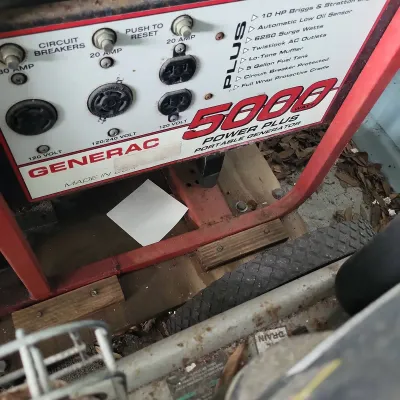 Generac Power Plus 5000 Portable Generator – Briggs & Stratton 10 HP