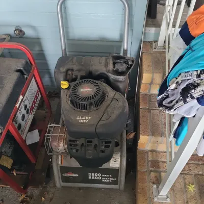 Briggs & Stratton 5800 Running / 8800 Starting Watt Portable Generator