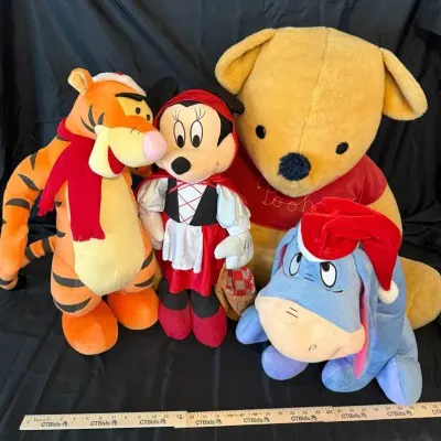 Disney Oversized Plush Character Collection – Winnie the Pooh, Tigger, Minnie Mouse & Eeyore