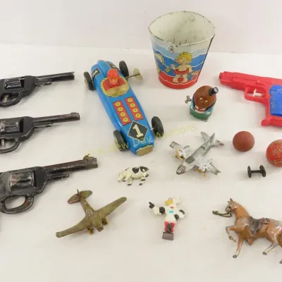 Sale Photo Thumbnail #157