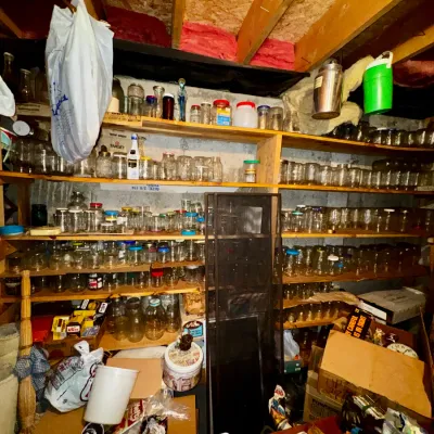Sale Photo Thumbnail #149
