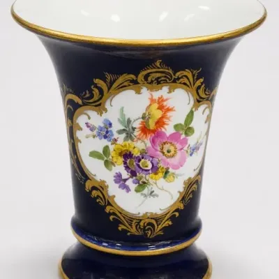 Sale Photo Thumbnail #324: Floral Porcelain Vase with Gold Accents