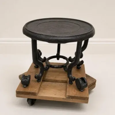Sale Photo Thumbnail #108: Black Metal Round Plant Stand