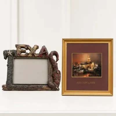 Sale Photo Thumbnail #239: Decorative Texas-Themed Frame and Framed Capitol Print