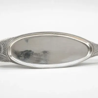 Sale Photo Thumbnail #187: Silver-Tone Oval Serving Tray