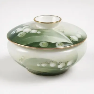 Sale Photo Thumbnail #37: Lidded Green and White Floral Ceramic Bowl
