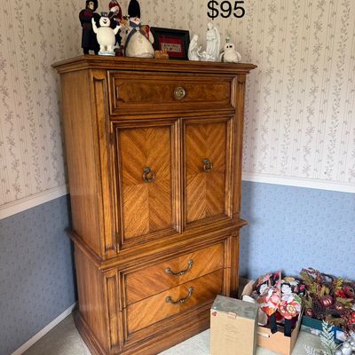 Sale Photo Thumbnail #34