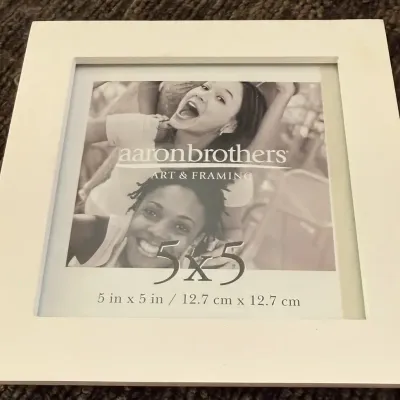 Aaron Brothers Linear White 5x5 Shadow Box Picture Frame Glass Front Wall Display