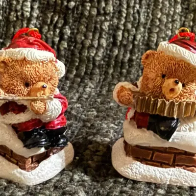 Pair of Vintage Teddy Bear Christmas Ornaments – Santa Bears Playing Flute & Accordion Resin Decorat