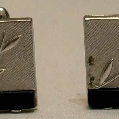 Vintage Mid-Century Silver Tone Leaf Motif Cufflinks Black Inlay Rectangular Men’s Jewelry