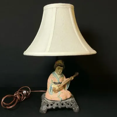 Cast Iron Japanese Geisha Mandolin Table Lamp