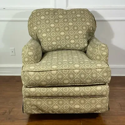 Quatrine Furniture Swivel Armchair 
