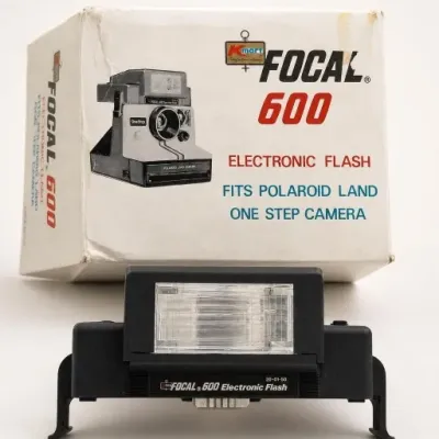 Focal 600 Electronic Flash With Box