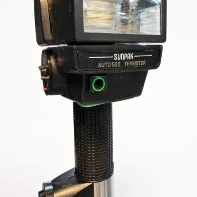 Sunpak Auto 522 Thyristor Camera Flash