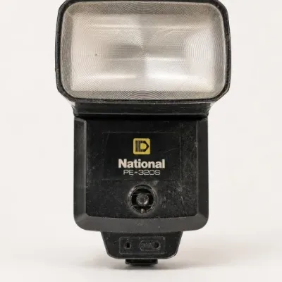 National PE-320S Camera Flash