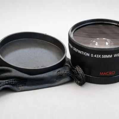 58mm Wide Angle Macro Lens with Pouch and Cap