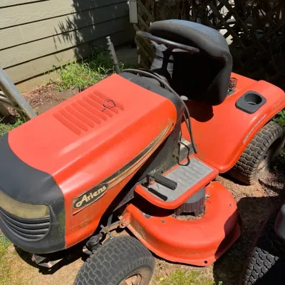 Ariens 42 Inch Ride On Mower
