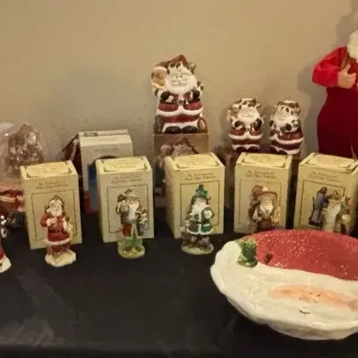 Santas  From Around The World