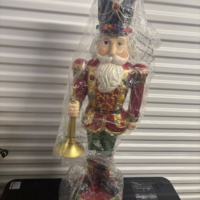 Sale Photo Thumbnail #481: 40.5” tall
W/ box