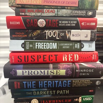 Sale Photo Thumbnail #498: 10 books