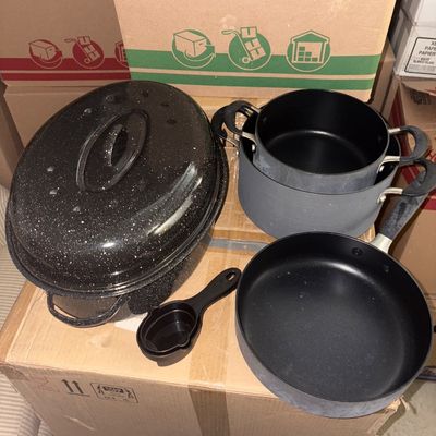 Sale Photo Thumbnail #218: 3 pots 
Roasting pan
Measuring spoons