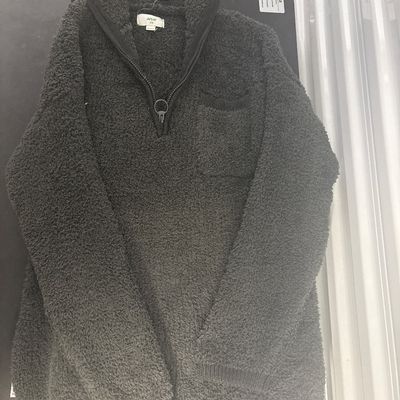 Sale Photo Thumbnail #524: New w/ tags 
Sz medium