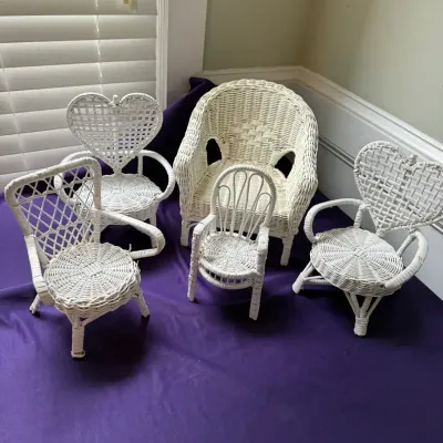 Adorable Mini Wicker Set! 