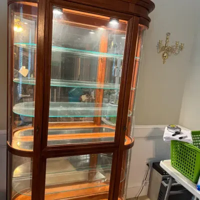 Stunning Large Display Case, With Lighting