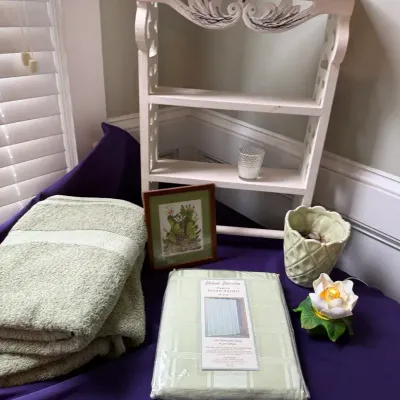 Bathroom Decor Set, Green And Serene 