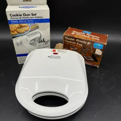 Get your apron on! Great kitchen chef tools!