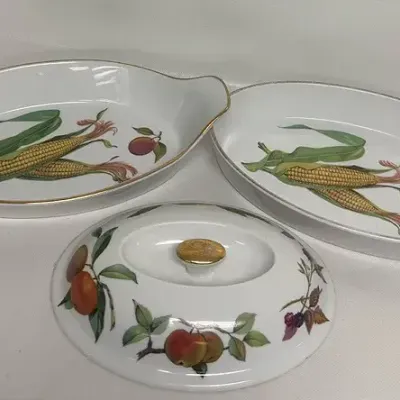 “Royal Worcester” Eversham Gold Dishes