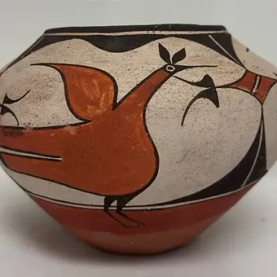 Zia Pueblo Clay Pot