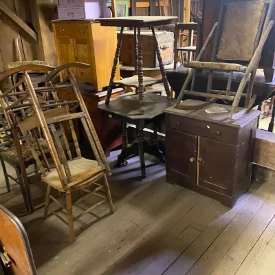Estate sale photo