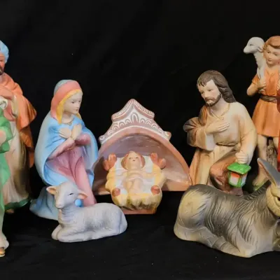 Homco Porcelain Nativity Scene